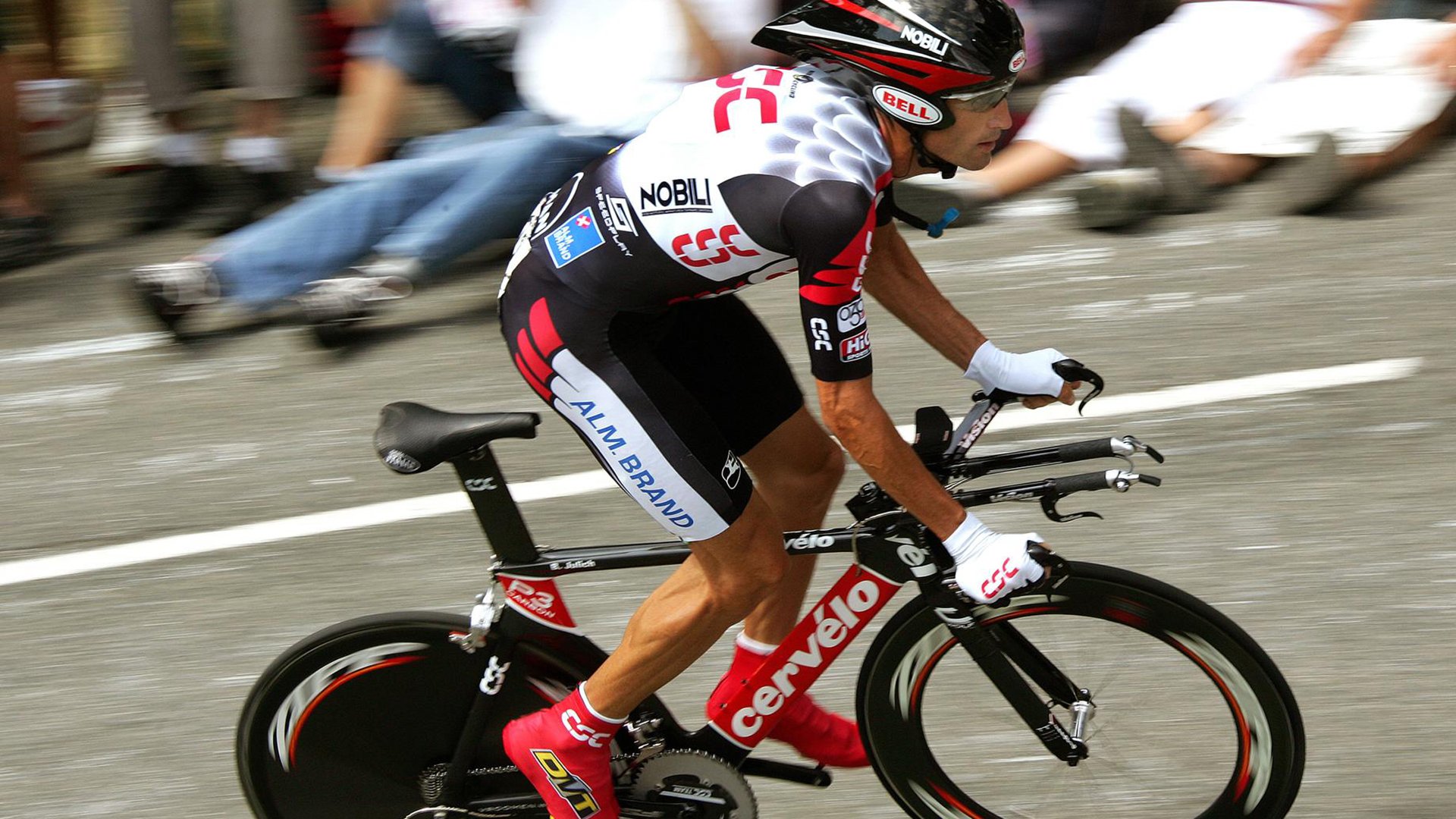 开云·体育全站登录地址-“野外生存：荒野中的速度与勇气”，这才是真正的野外生存